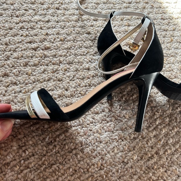 Isaac Mizrahi suede and leather heels - Picture 3 of 12